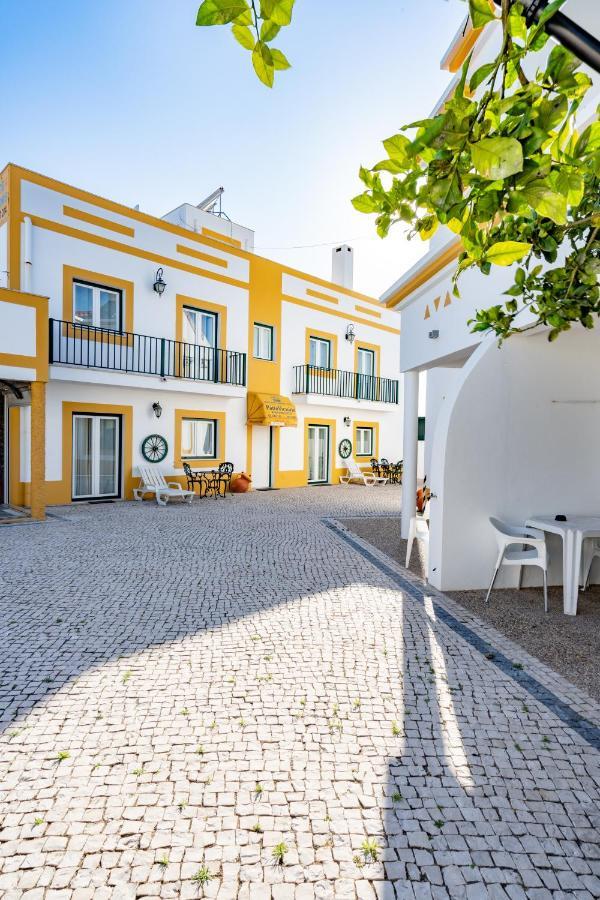 Apartamentos Pátio Victória - by Portugalferias Vila Nova de Milfontes Exterior foto